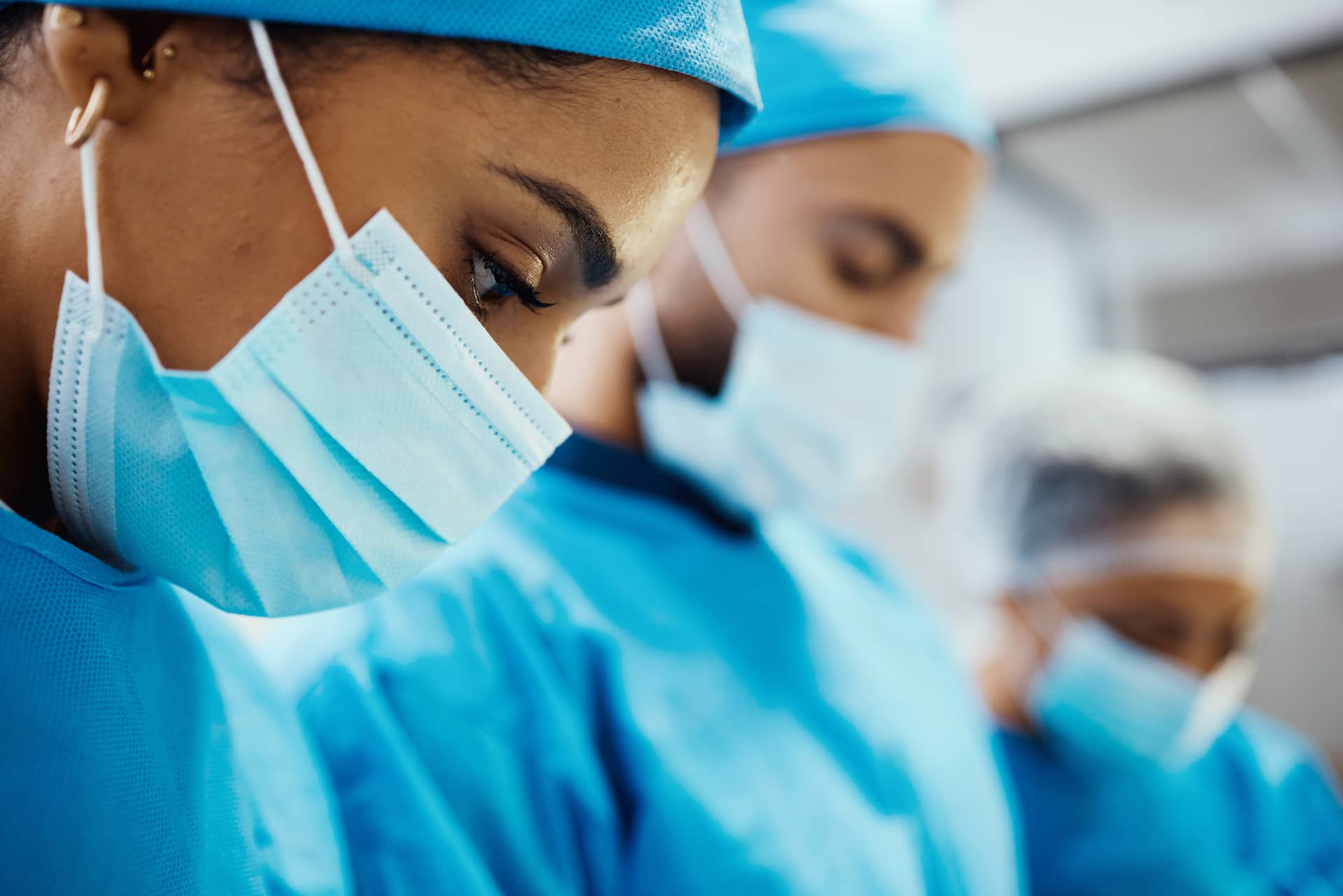 health-doctor-with-face-mask-and-surgery-surgeon-2022-12-23-00-58-16-utc